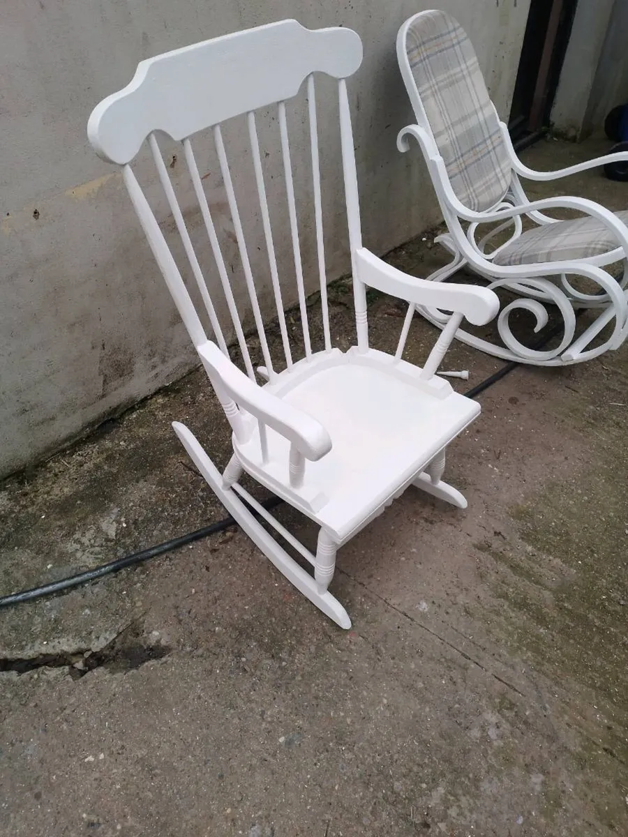 Rocking chairs x 2 - Image 4