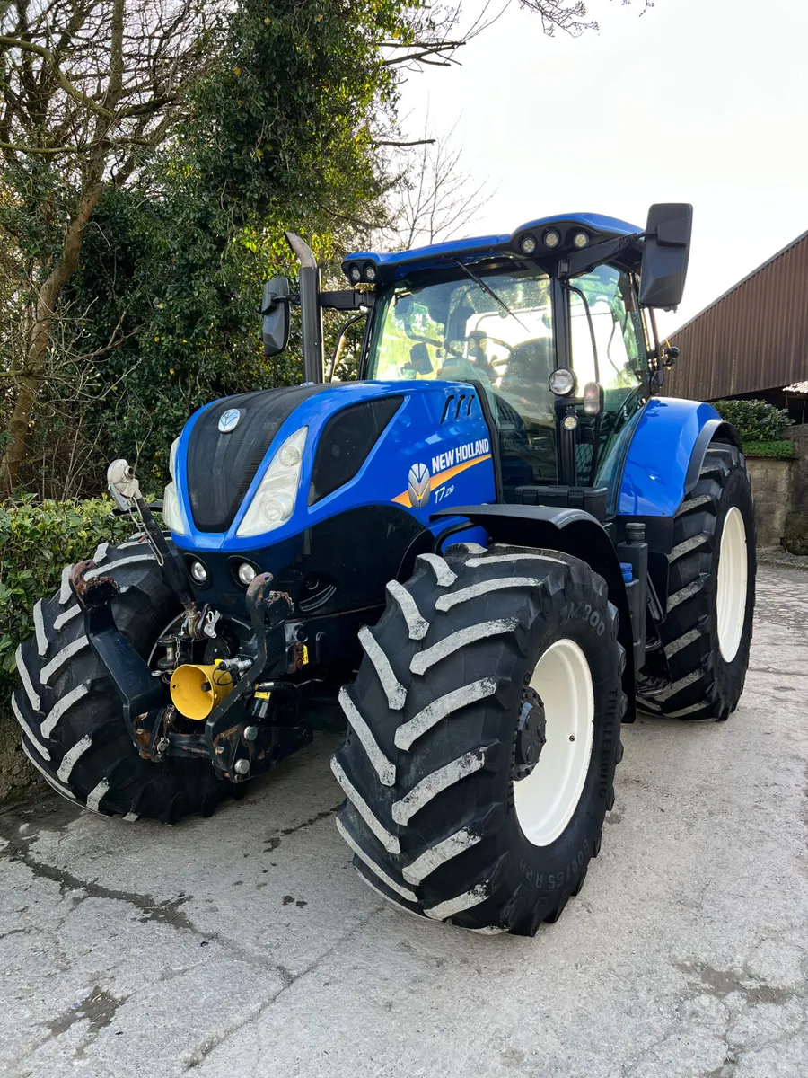 2019 New Holland T7.210 Full spec (3800Hrs) - Image 2