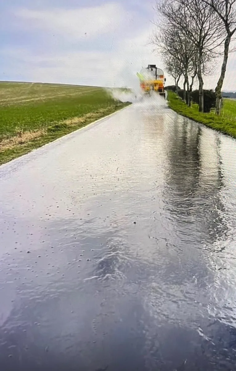 Tar chip driveway - Image 4