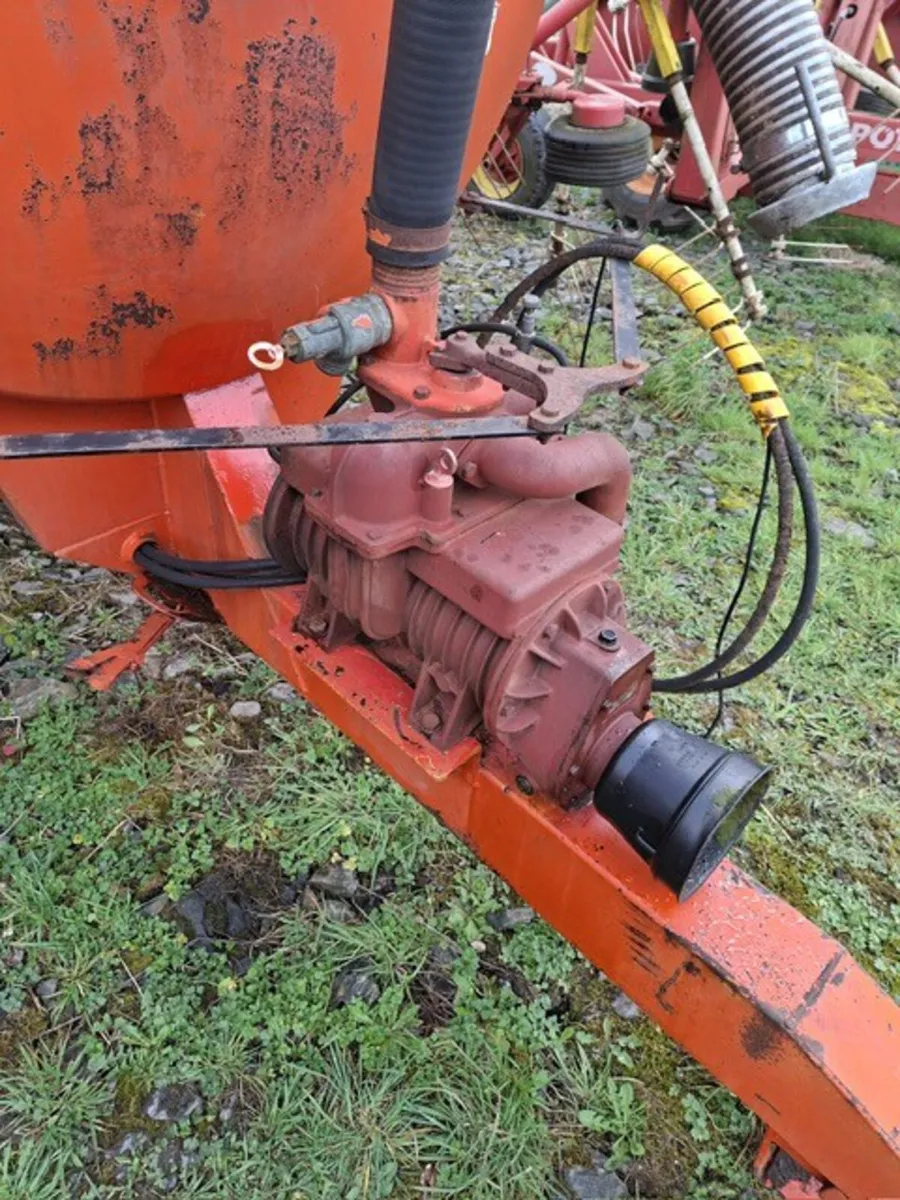 ABBEY 1300 VAC TANKER - Image 3