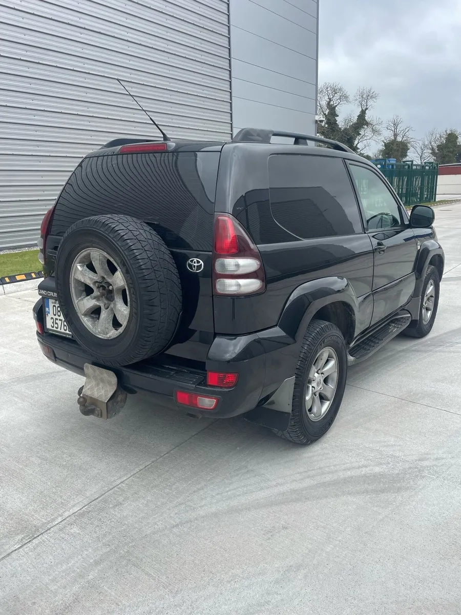 Toyota Landcruiser - Image 3