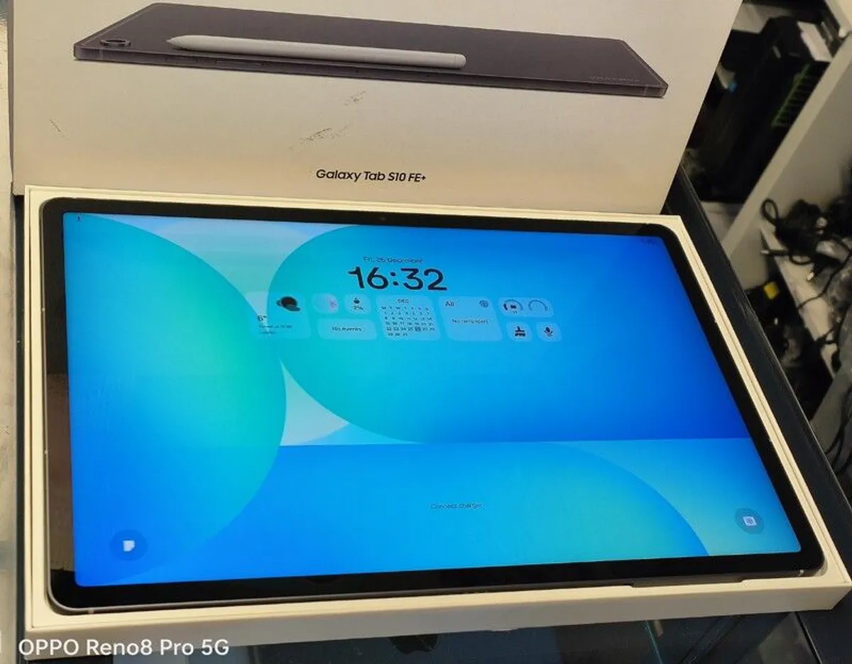 13.1" SAMSUNG Galaxy Tab S10 FE Plus (S10 FE +) 128GB WiFi Grey  (Looked Not Used) - Image 3