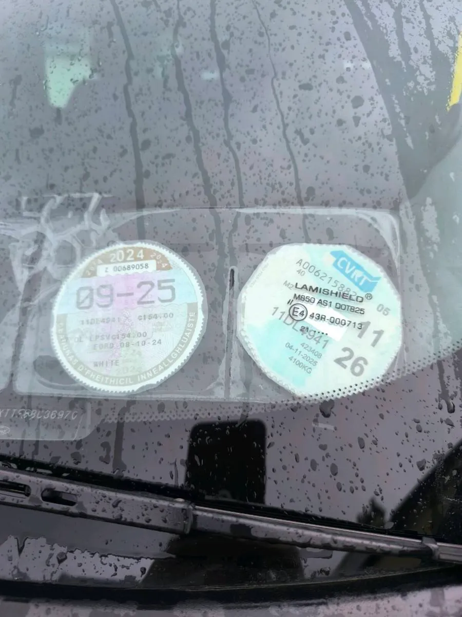 2 x Ford transit minibus 16 seaters - Image 3