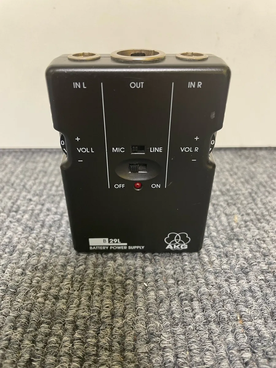 Akg B29L battery powered phantom power supply - Image 1