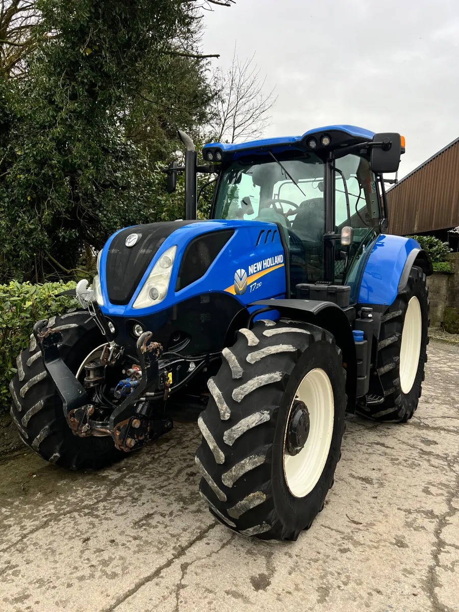2016 New Holland T7.210 Front links & PTO - Image 3