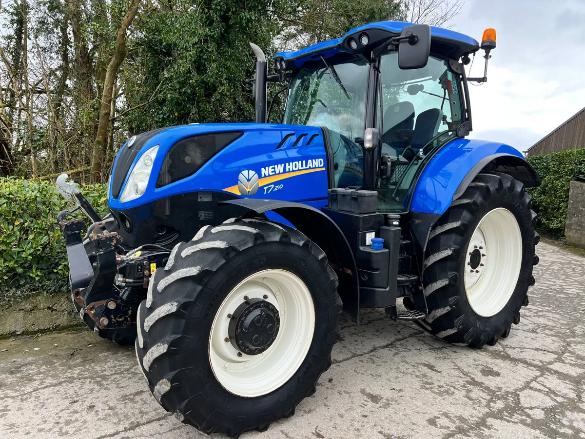 2016 New Holland T7.210 Front links & PTO - Image 1