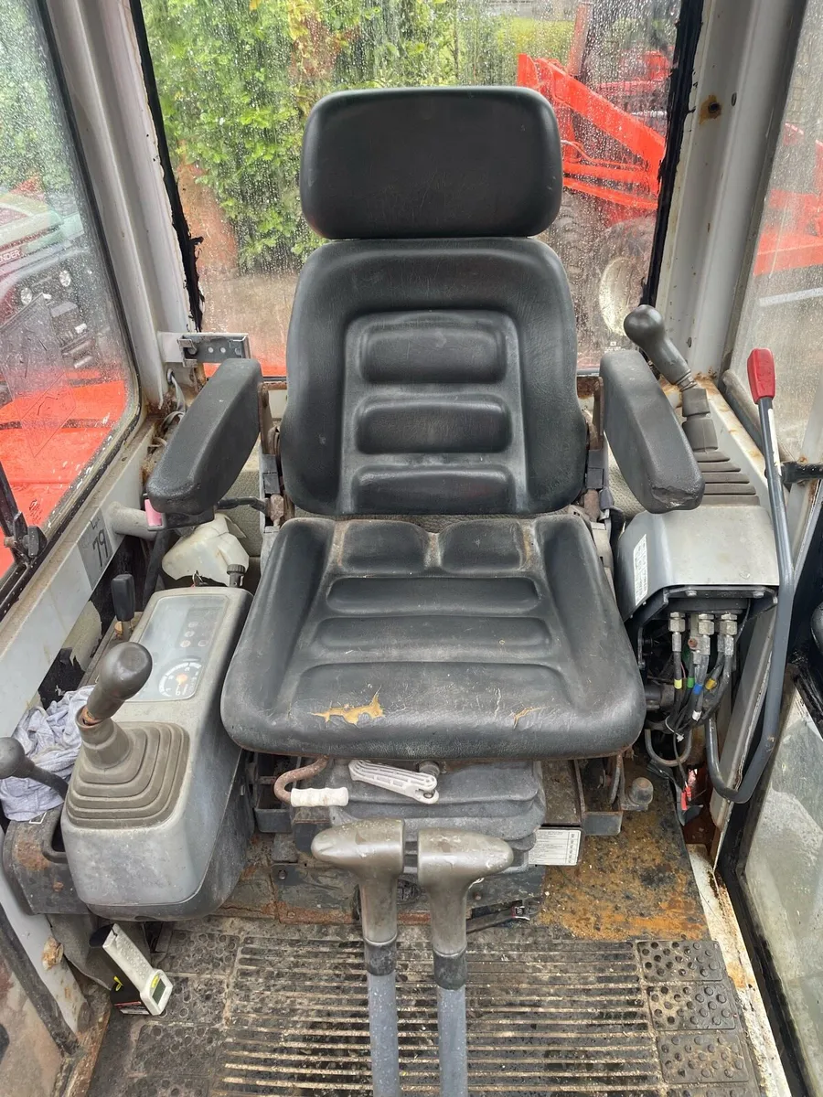 Kubota digger - Image 4