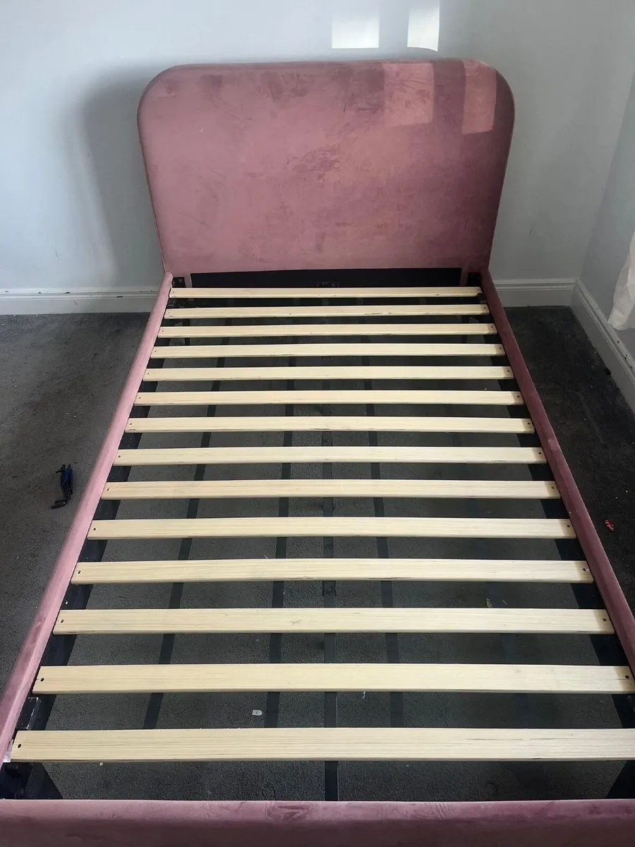Bed frame - Image 2