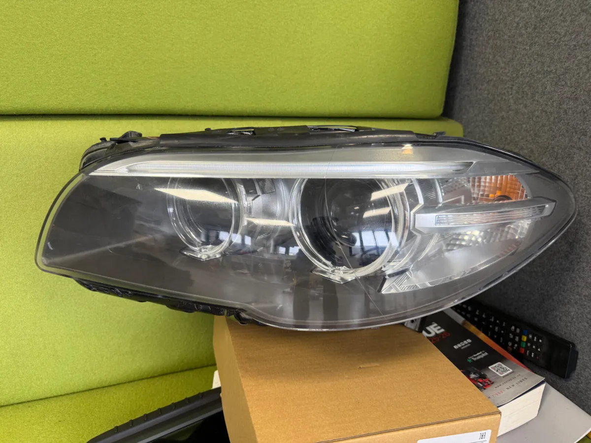 2014 BMW 5 series left hand lamp reconditioned - Image 1