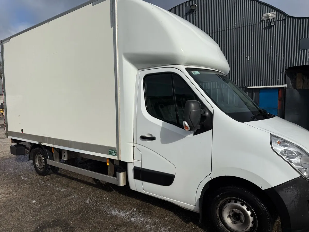 Movano Luton - Image 1