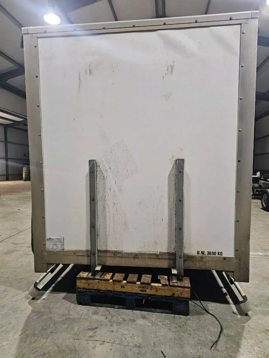 curtain sider body. - Image 4