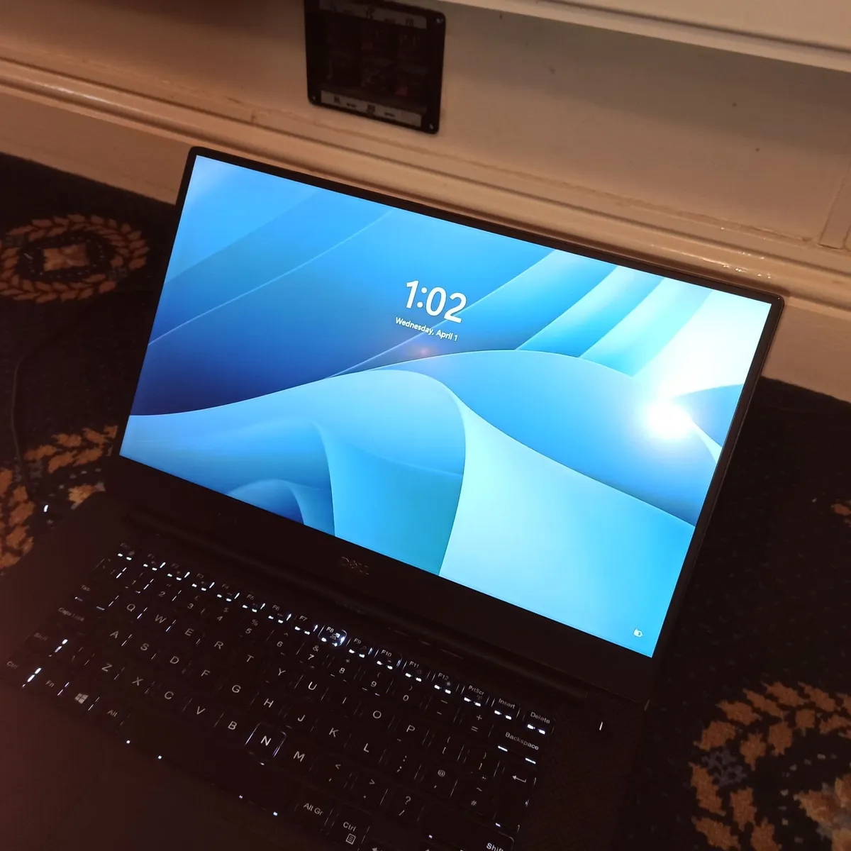 Dell 9560   i7   {Excellent Condition} - Image 2