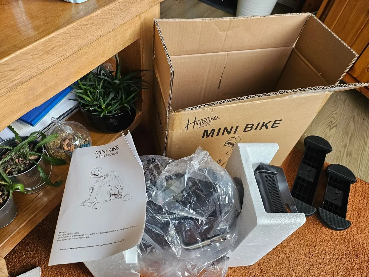 Hemmka Health Mini Exercise Bike (​Original Pack) - Image 3