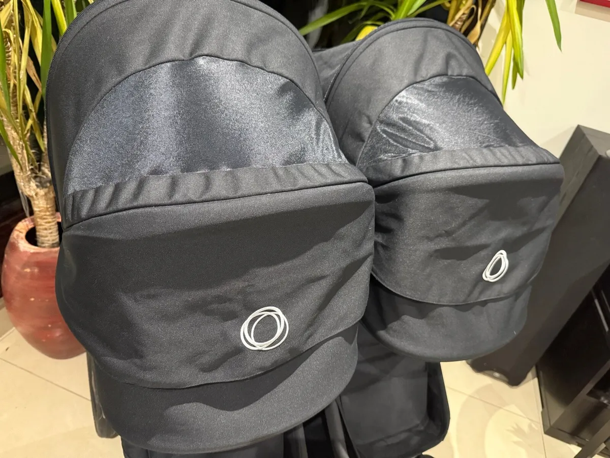 Bugaboo Donkey 5 in Swords - Image 4