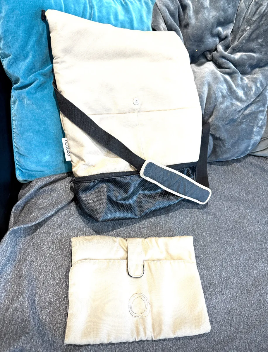 Bugaboo changing bag in Swords - Image 4