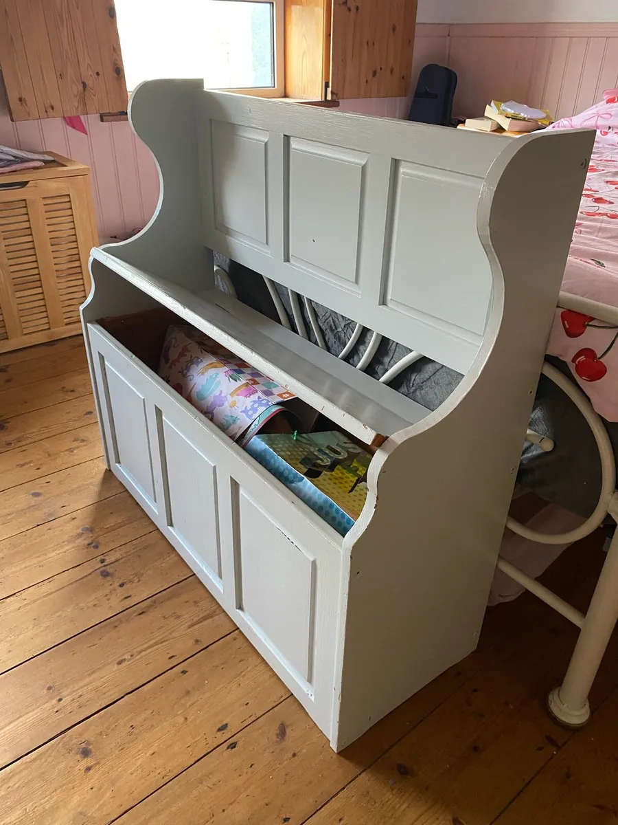 Monks Bench - Image 2