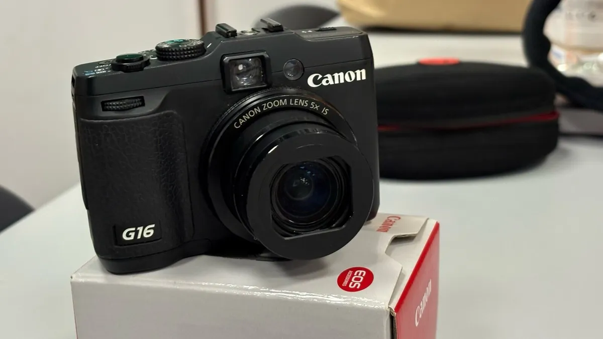 Canon g16 powershot with mountable upgraded flash - Image 2