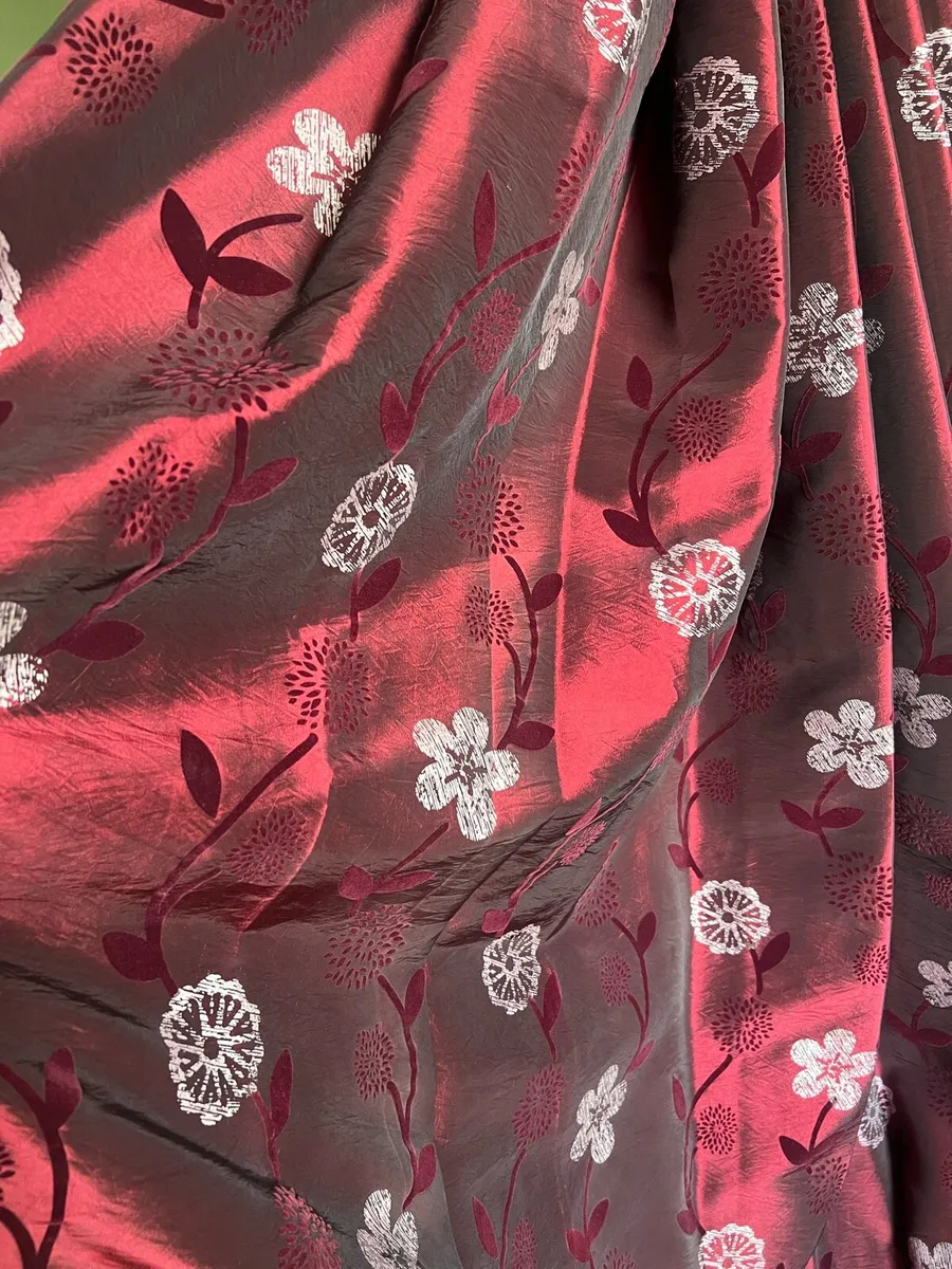 Eyelet Curtains - Image 2