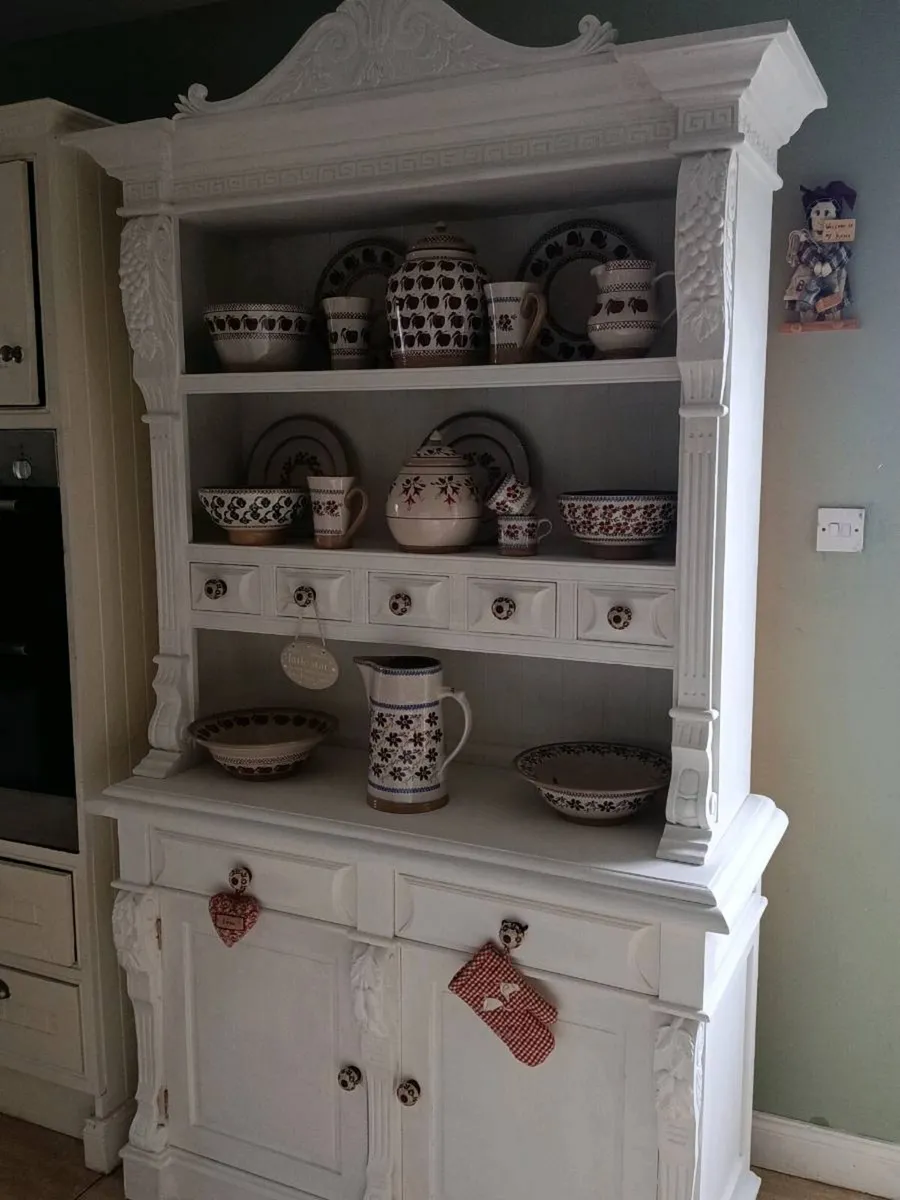 Solid kitchen dresser delivery arranged - Image 1