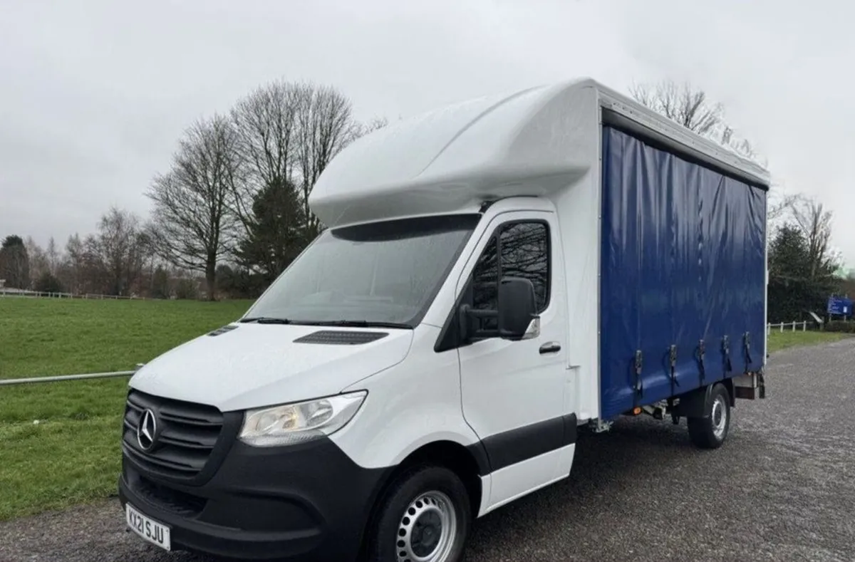 2021 Mercedes-Benz Sprinter Curtain Sider Van - Image 4