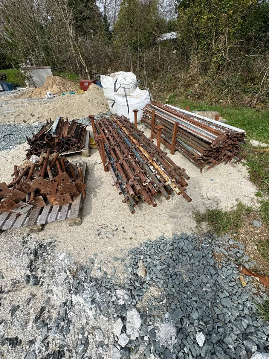 Scaffolding - Image 1