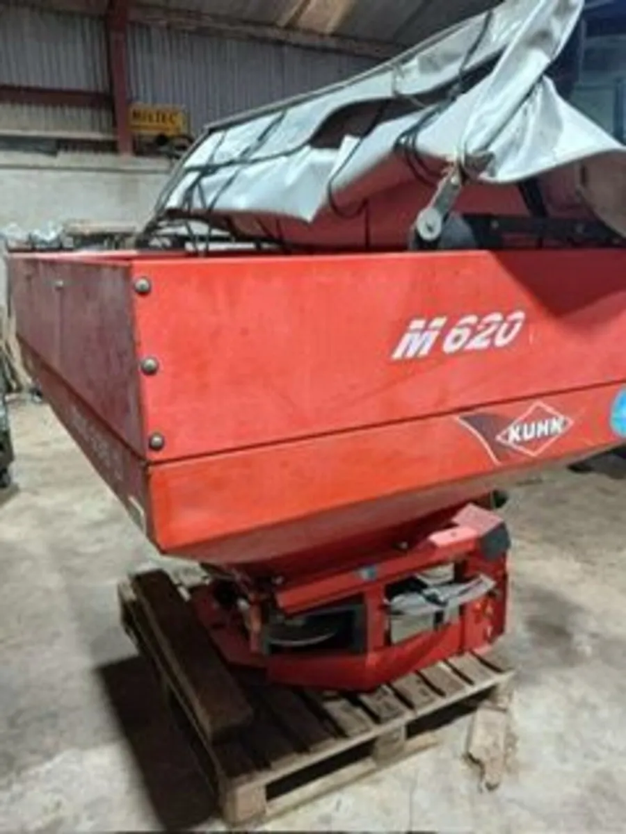 Kuhn MDS 935 Fertilizer sower - Image 2