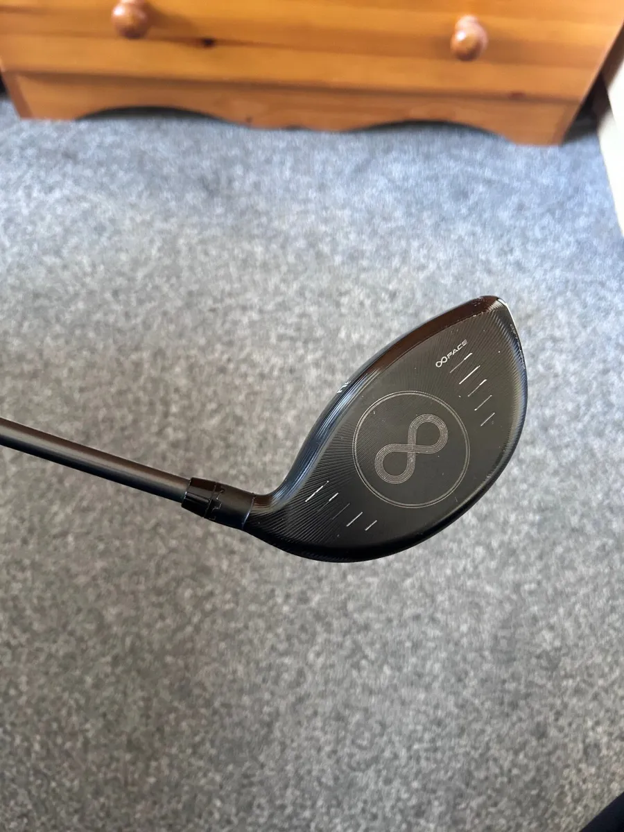 Cobra RadSpeed Xb Left Handed Driver 10.5 X-Stiff - Image 2