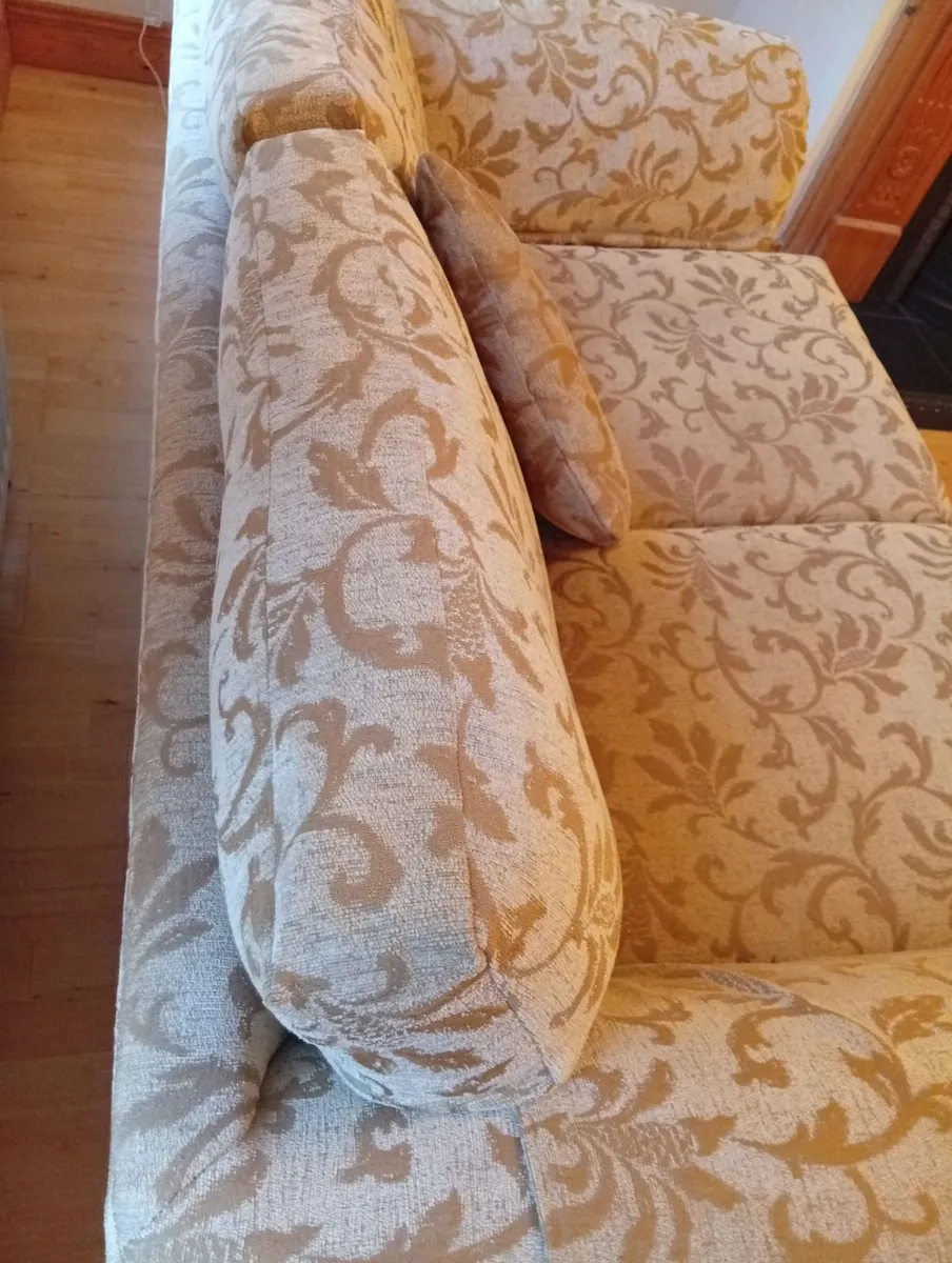 2.5 Seat Sofa by Finline Furniture - Image 3