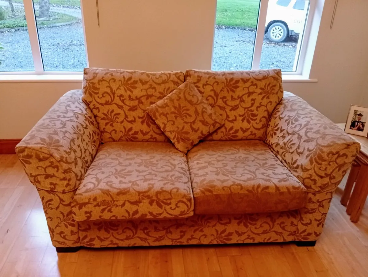 2.5 Seat Sofa by Finline Furniture - Image 4