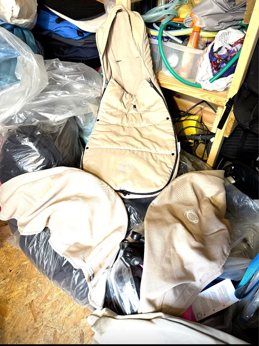 Bugaboo cameleon fox Lynx sets in swords - Image 4