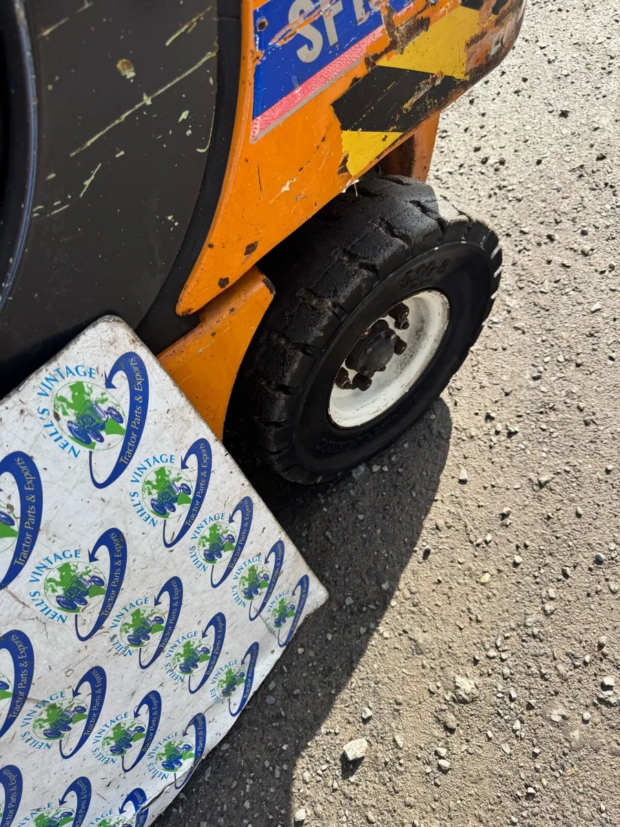 Samsung SF 15L 1.5T Gas Forklift - Image 4