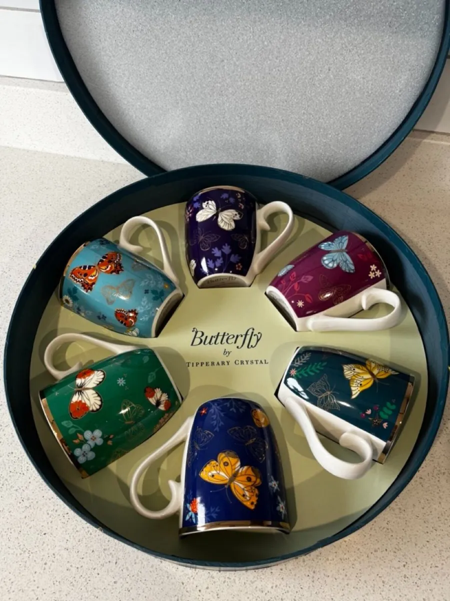 Tipperary Crystal Butterfly Set of 6 Mugs-Hatbox - Image 1