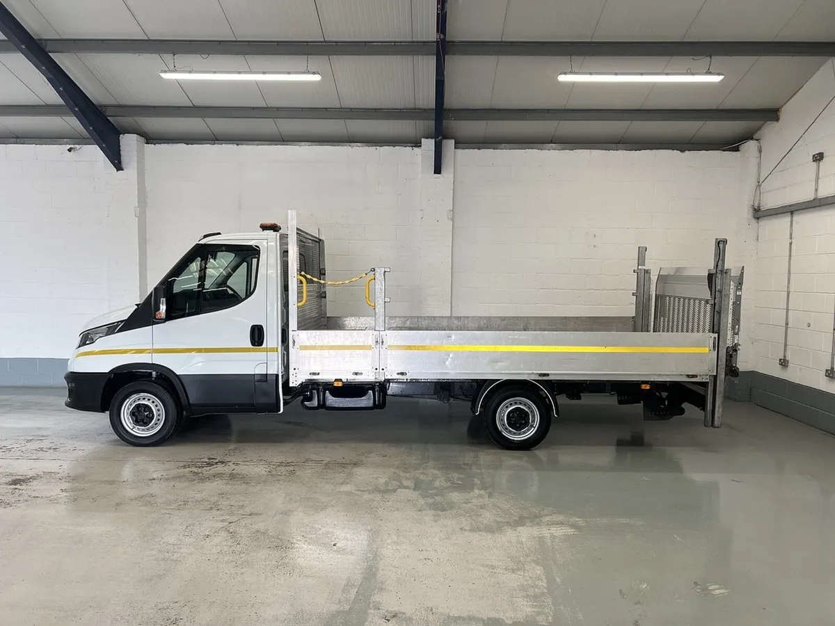 2023 Iveco Daily Dropside Van - Image 1