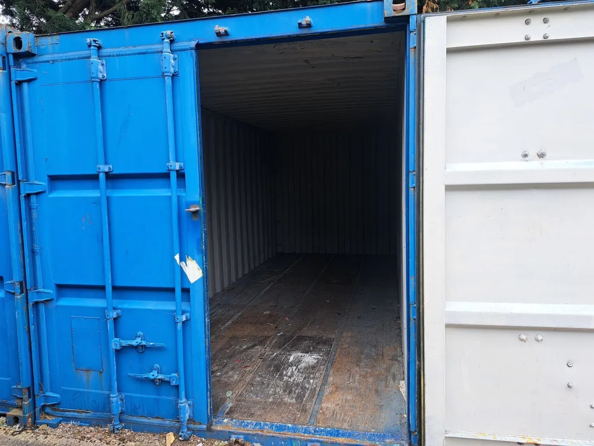 renting a 20 ft steel container - Image 1