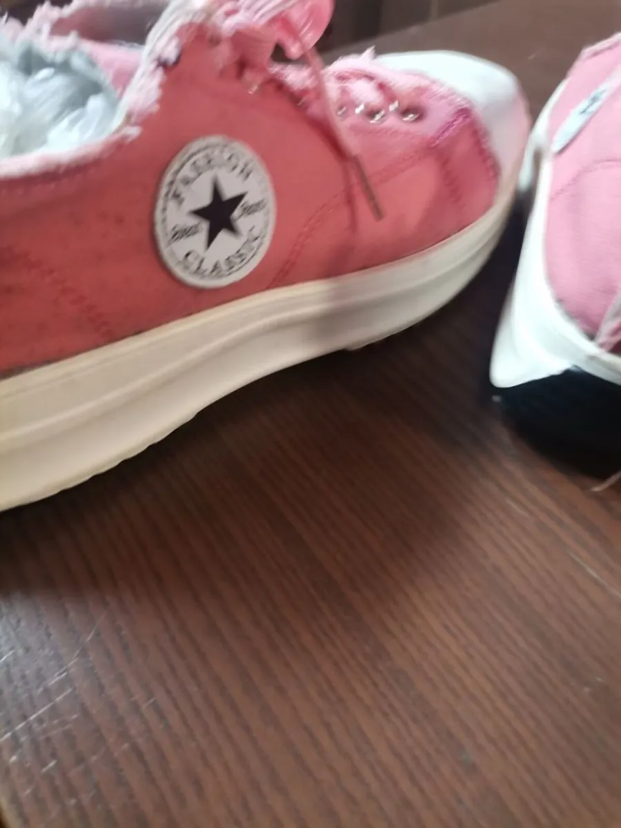 Womens Converse - Image 2