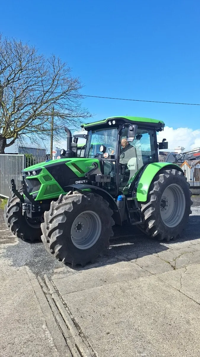 DEUTZ-FAHR 6125 - Image 1