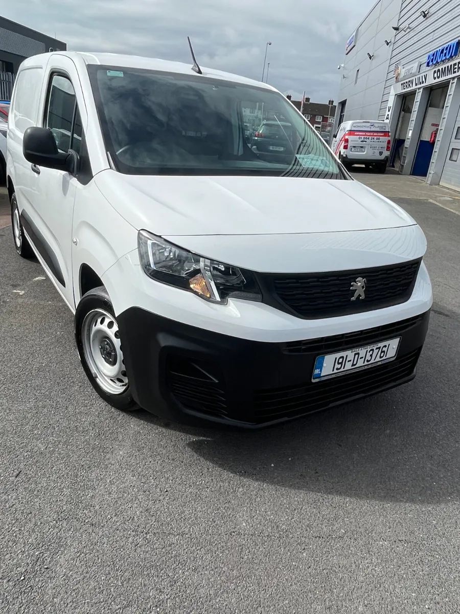 Peugeot Partner 2019  TRADE SALE - Image 1