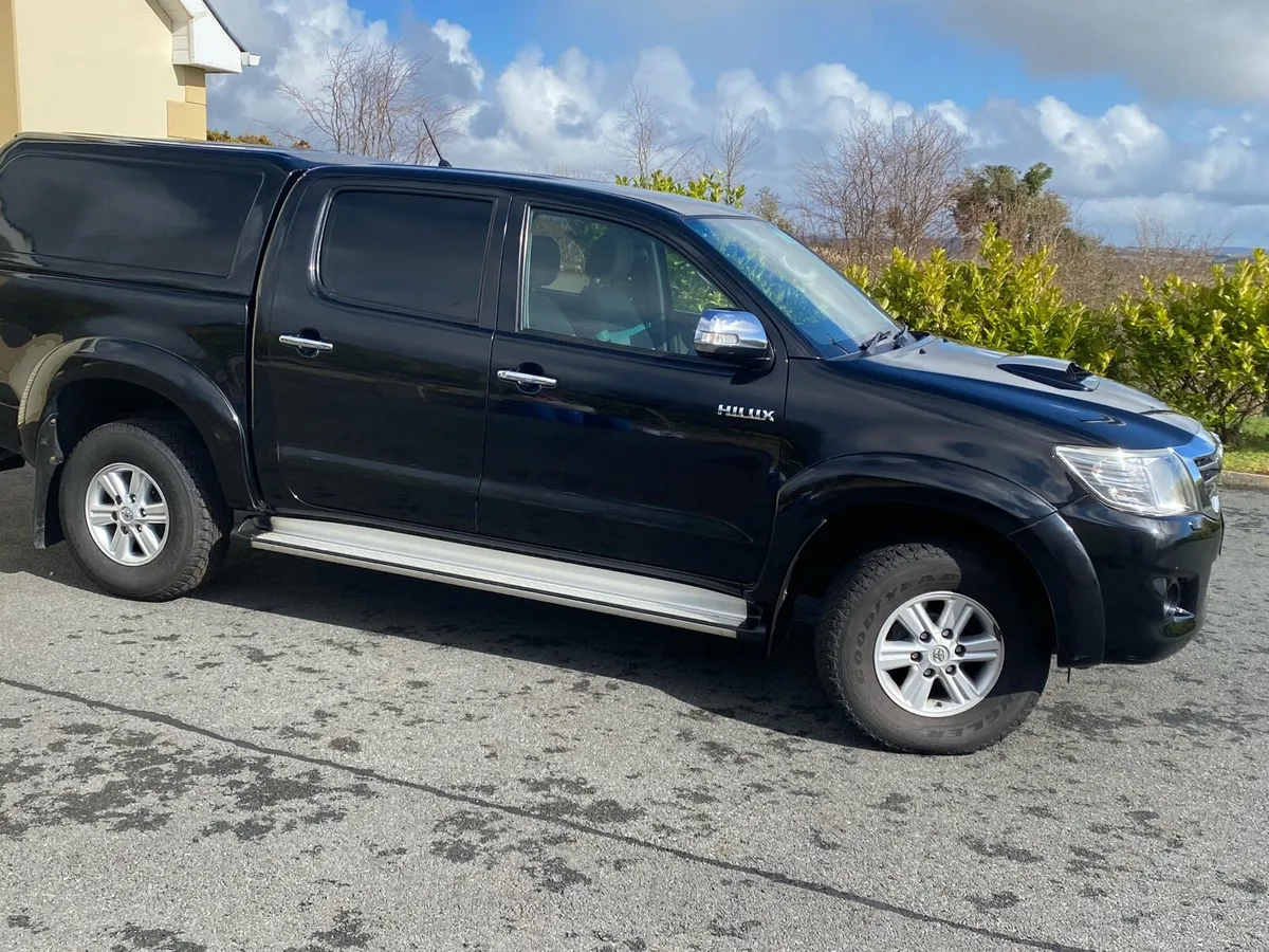 Toyota Hilux HL3 - Image 2