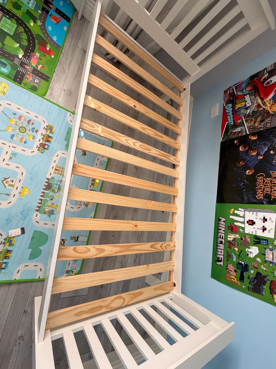 Bed frame single - Image 1