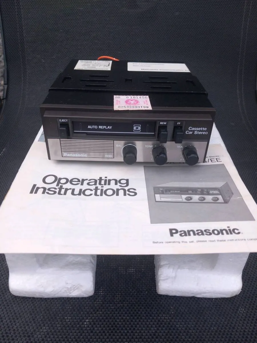 Rare old car audio Panasonic - Image 2