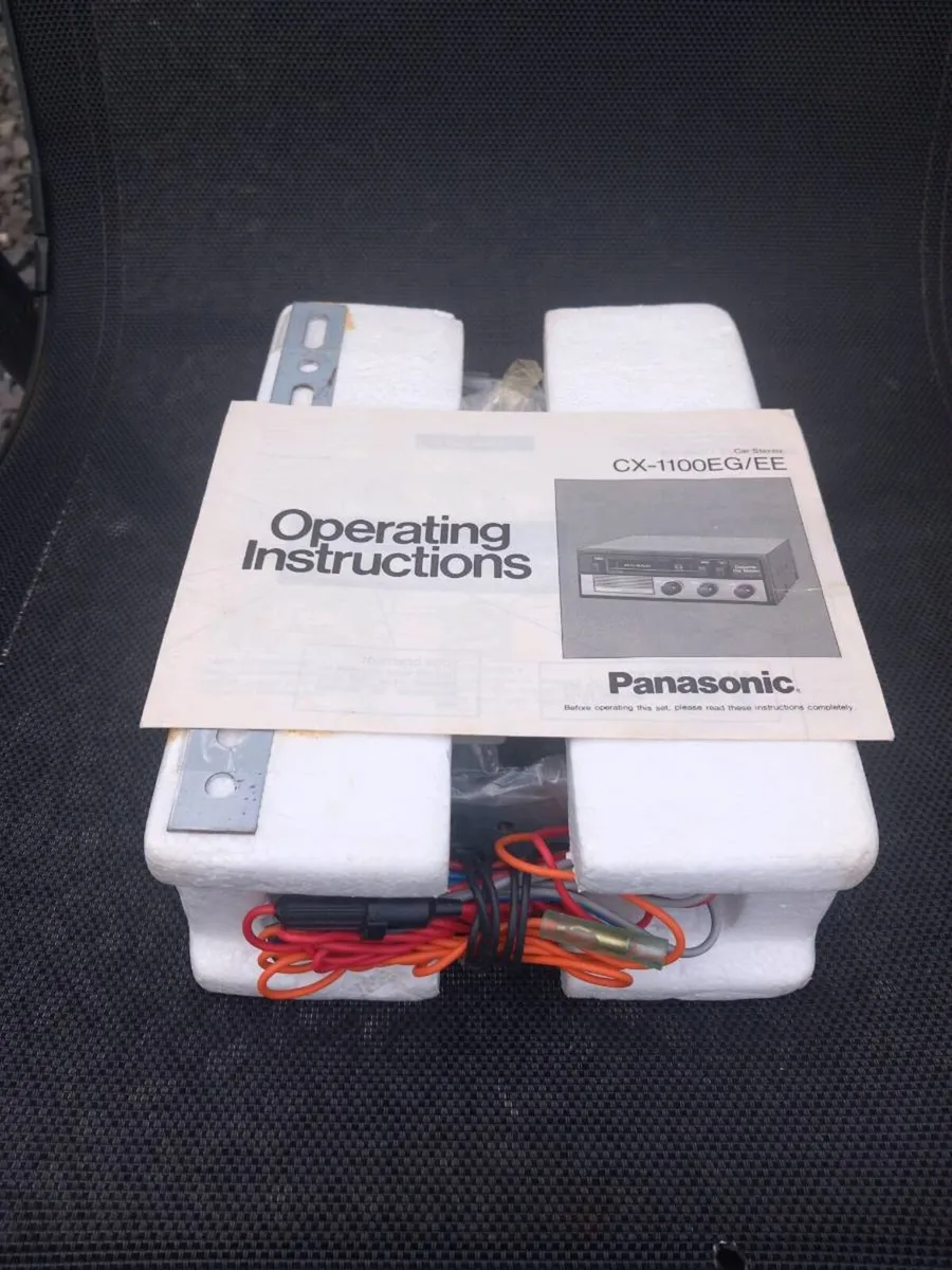 Rare old car audio Panasonic - Image 3