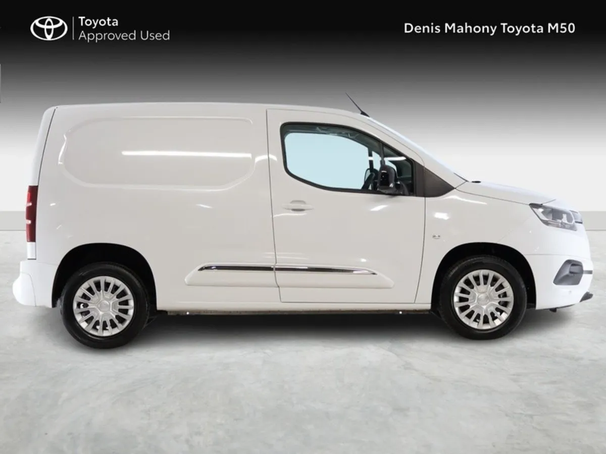 Toyota Proace City GX SWB 1000Kg (VAT Reclaimable) - Image 3
