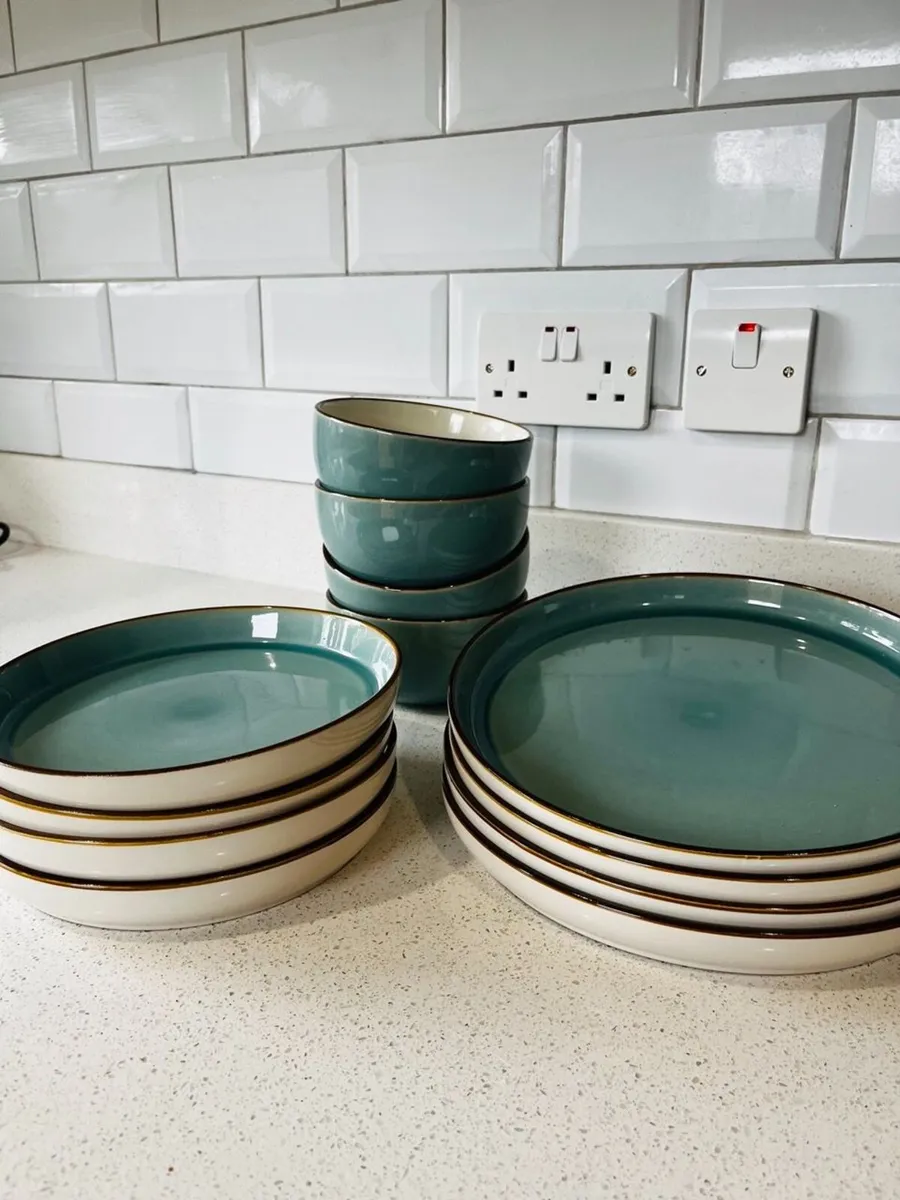 Fox And Ivy 12 Piece Dinner Set - Image 4