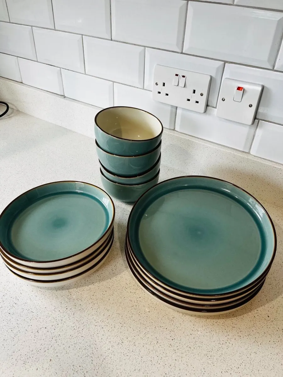 Fox And Ivy 12 Piece Dinner Set - Image 3