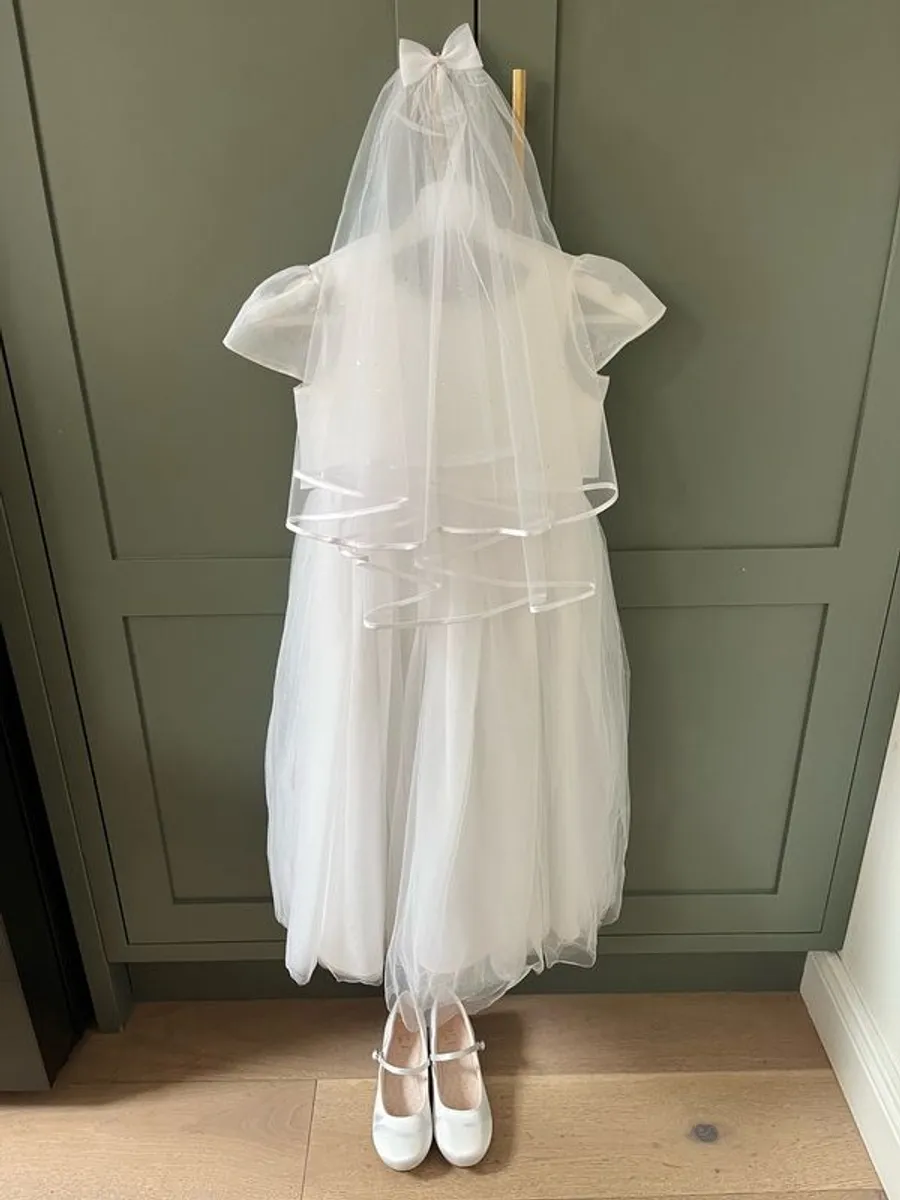 communion dress - Image 1