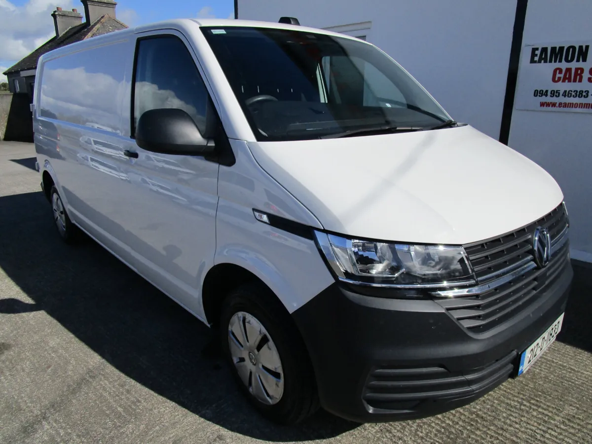 Volkswagen Transporter 2021 - Image 1