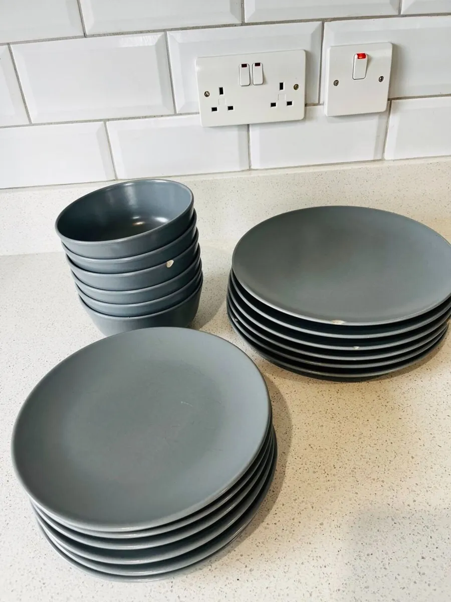 [Free] Ikea Dinning Set - Image 3