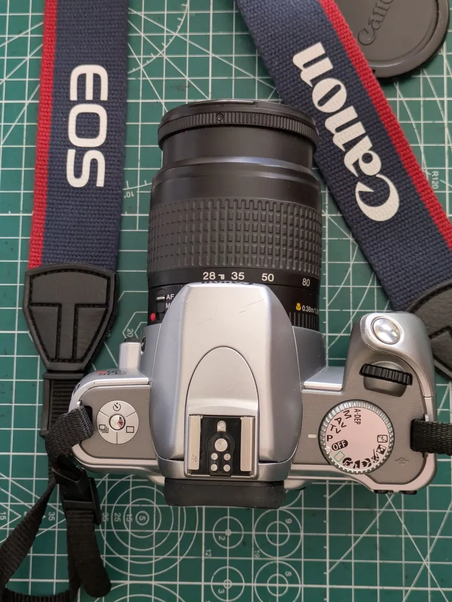 🎞️ Canon EOS 300 V Autofocus film SLR +28-80mm - Image 3