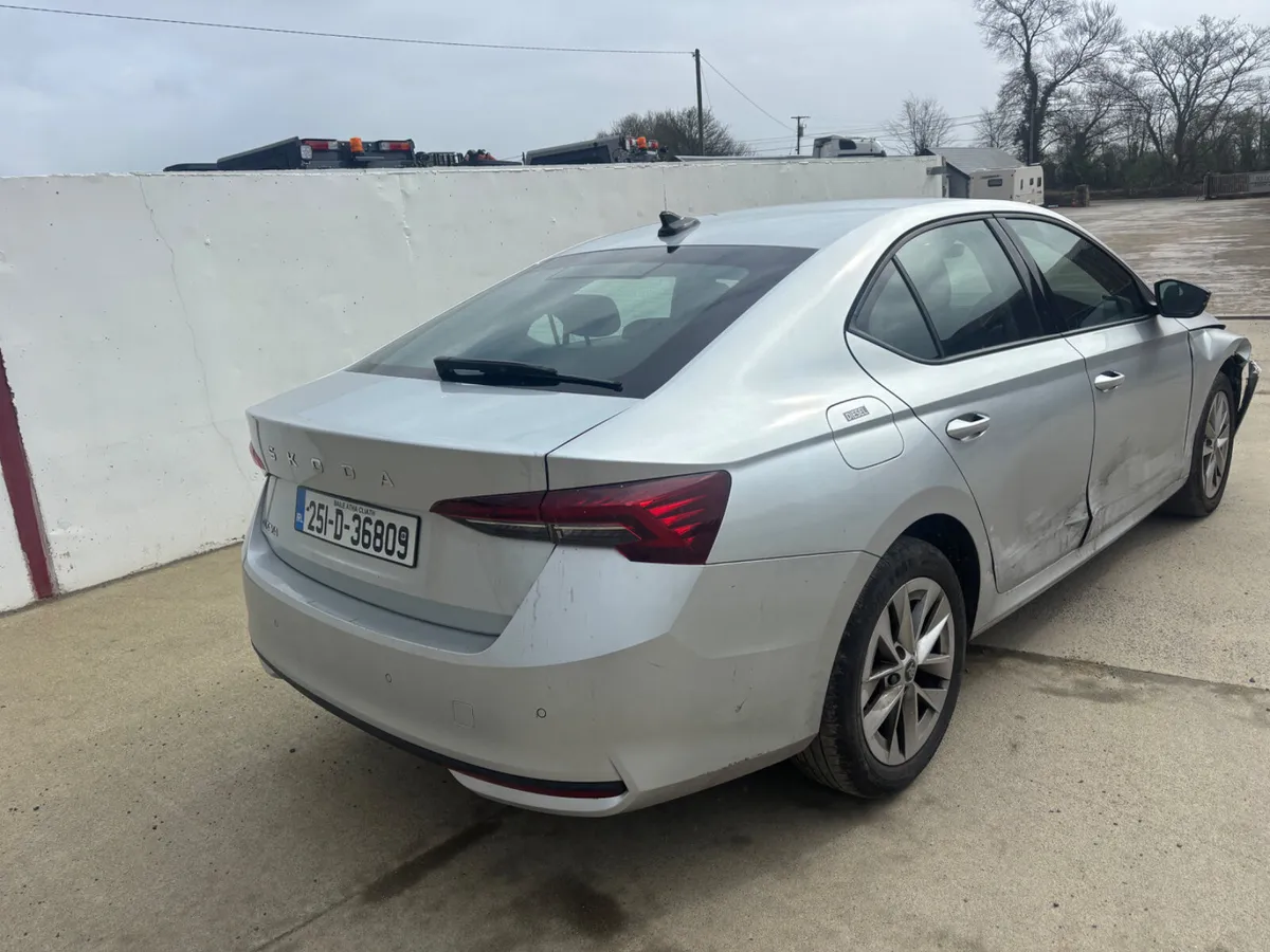 Skoda Octavia 251 auto not recorded - Image 4