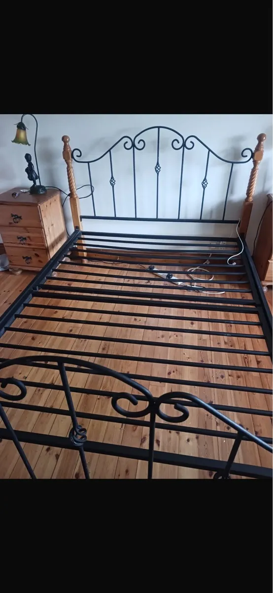 4ft 6inch bed frame - Image 2